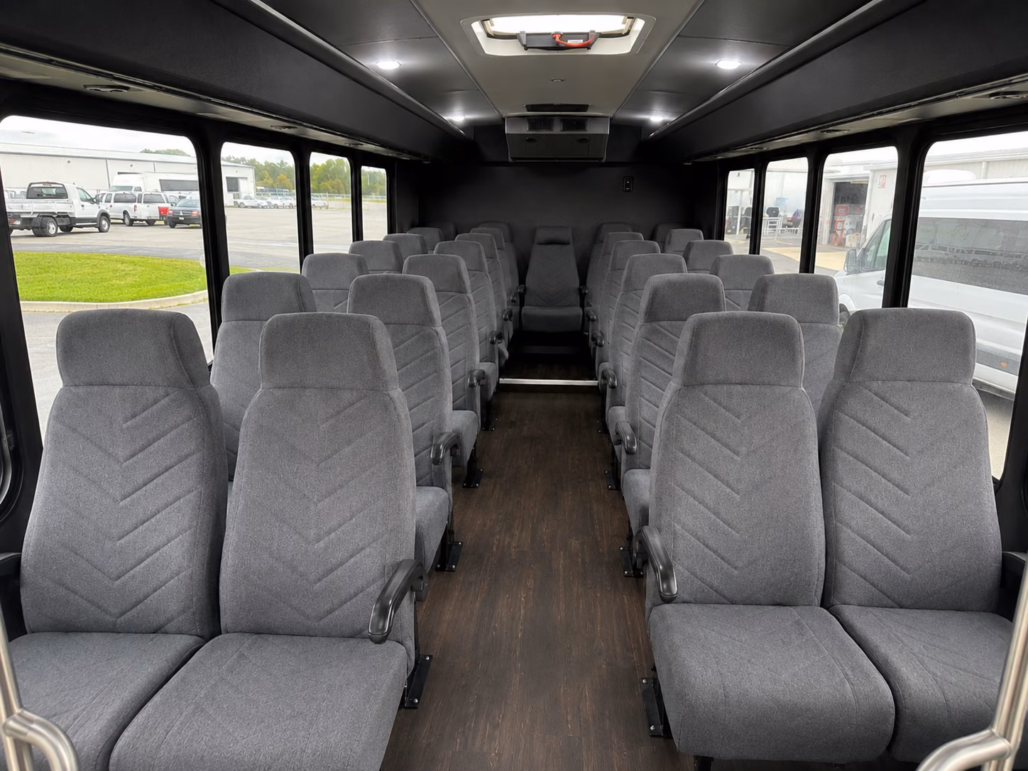 baltimore 15 passenger minibus interior