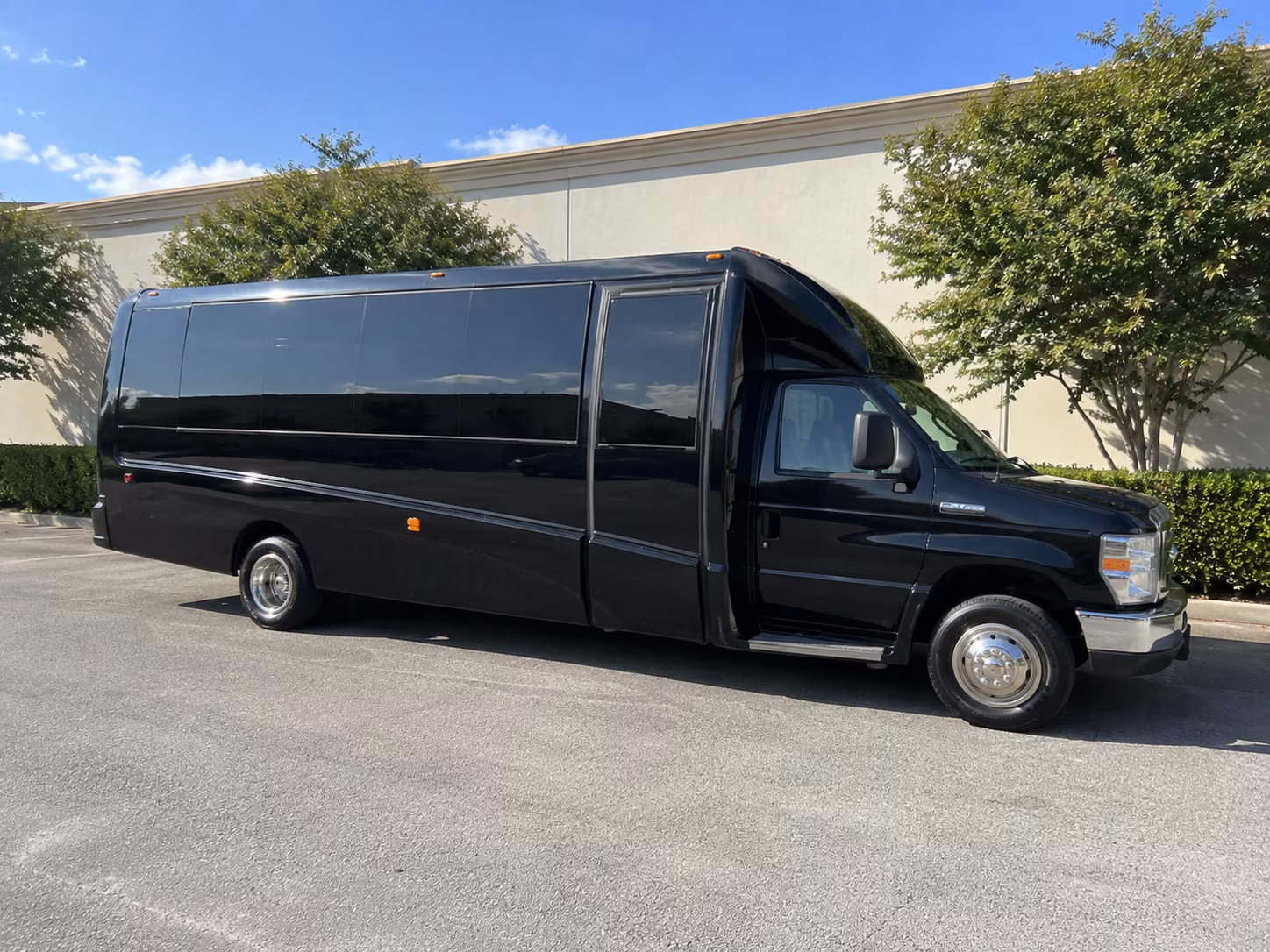 baltimore new years eve party bus rental