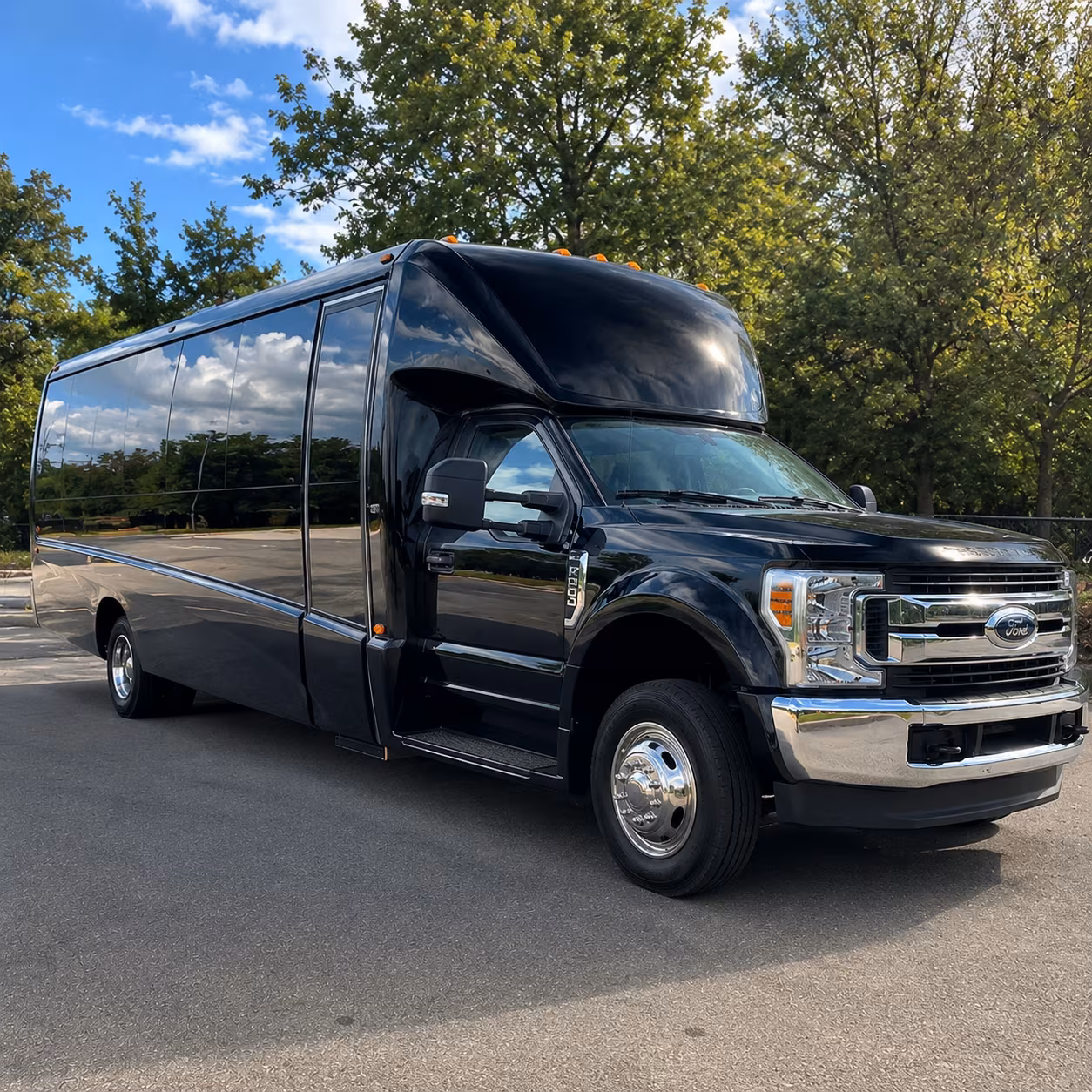 buses for baltimore area college campus and stem field trips