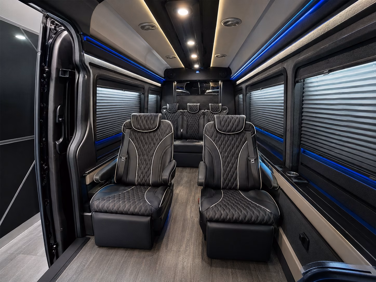 bwi airport shuttle buses for corporate employee groups
