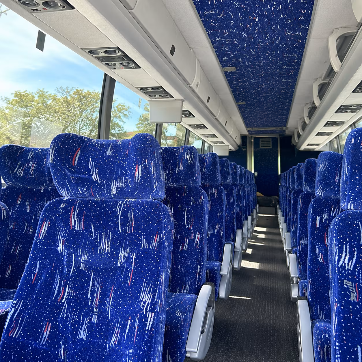 out of state bus rentals and extended group trips from the baltimore area